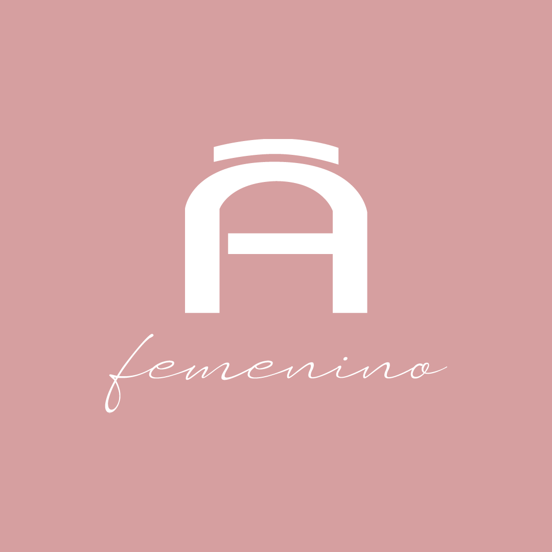 LOGO-BLANCO-EN-FONDO-ROSA